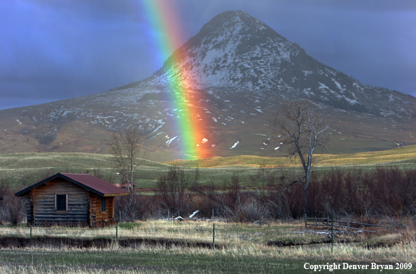 Rainbow at Haystack Butte 