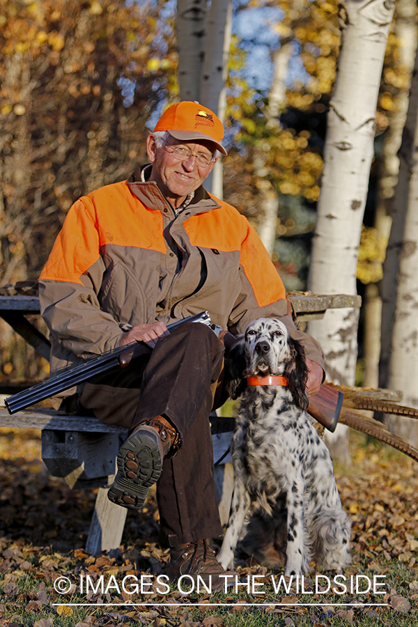 Hunter with English Setter in autumn.